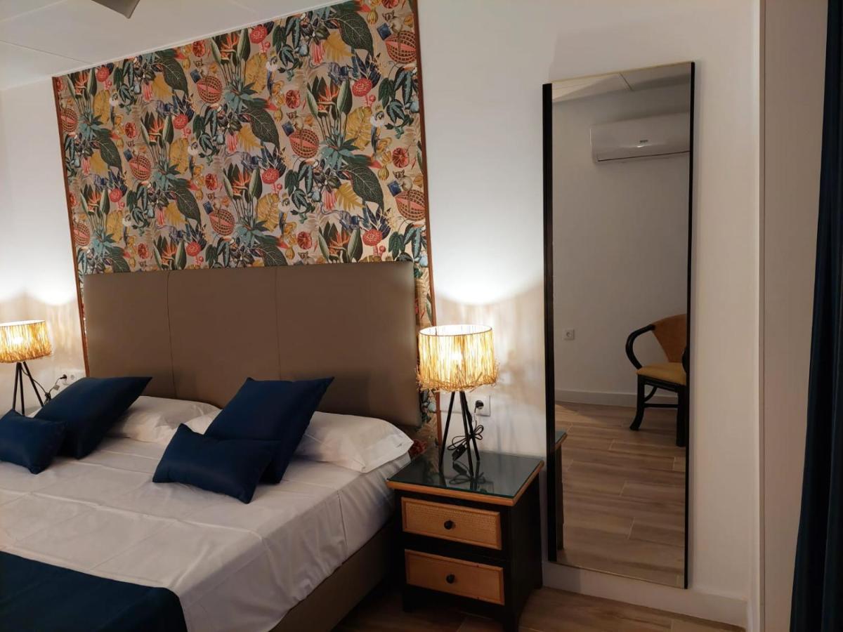 Hostal Garden Rous Paiporta Exterior photo