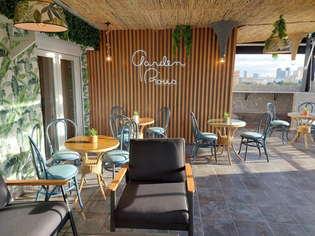 Hostal Garden Rous Paiporta Exterior photo