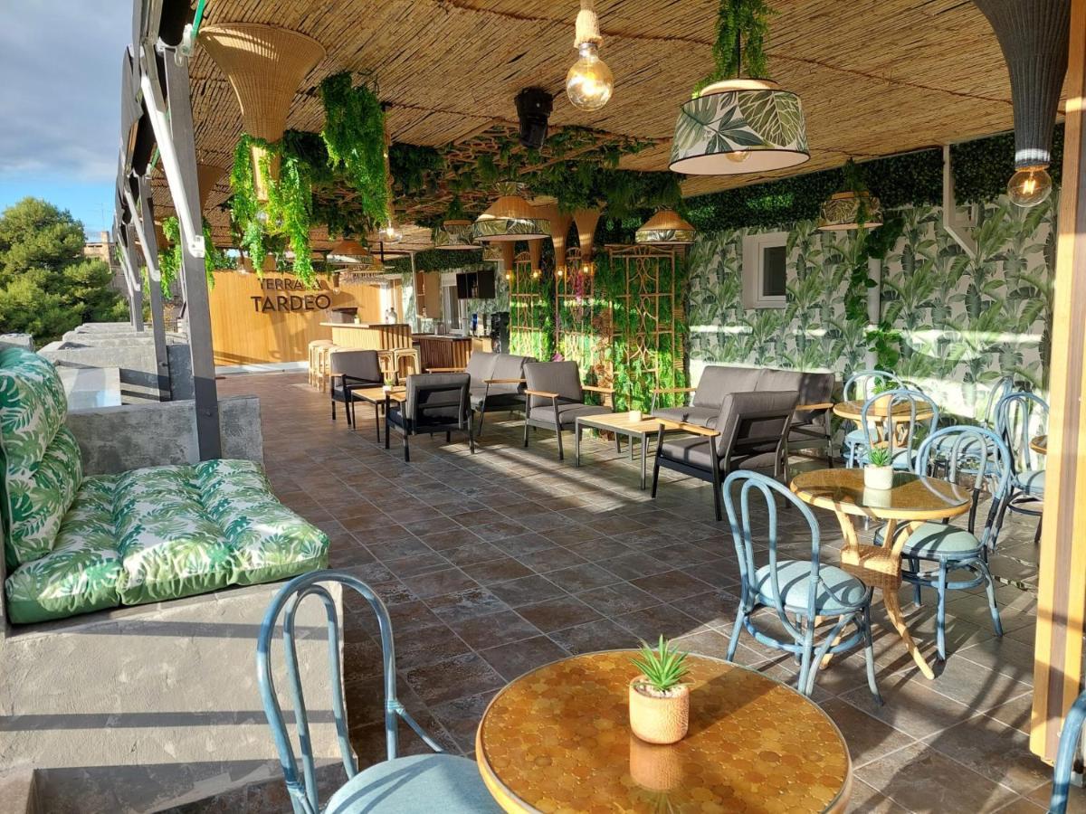 Hostal Garden Rous Paiporta Exterior photo