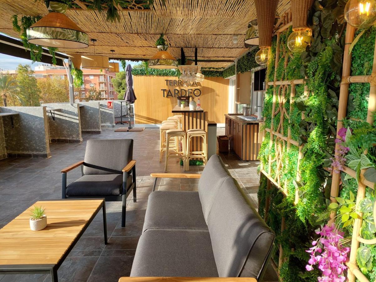 Hostal Garden Rous Paiporta Exterior photo